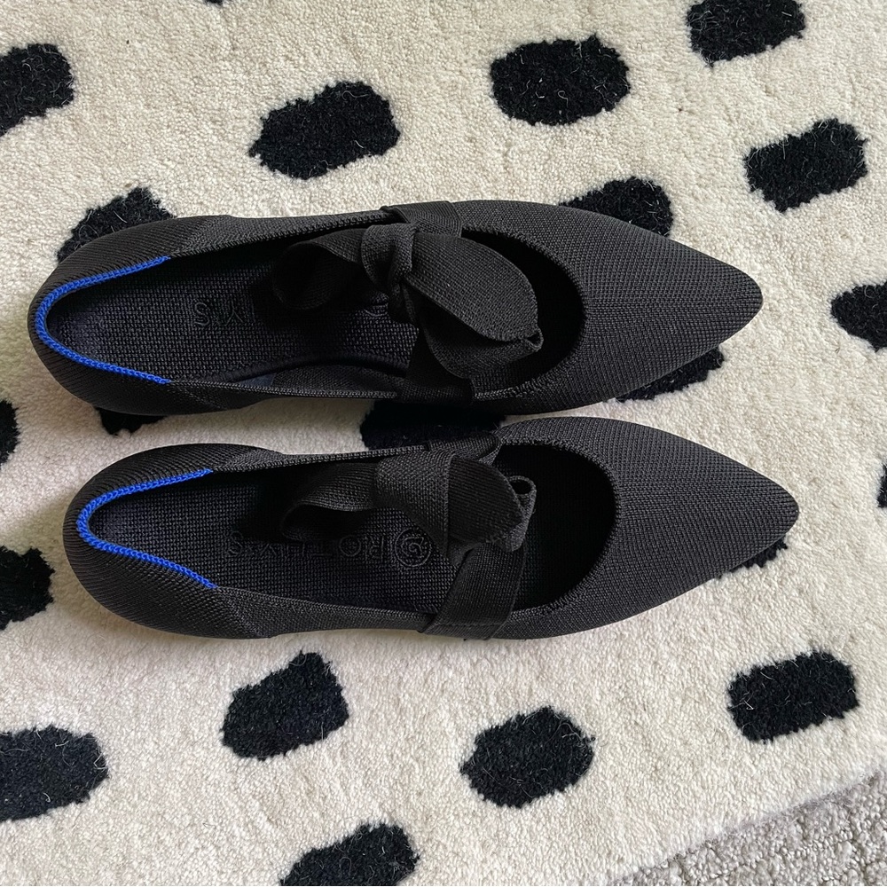Rothys Black Mary Jane’s